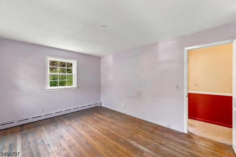 21 Chamberlain Road Jefferson NJ 07438