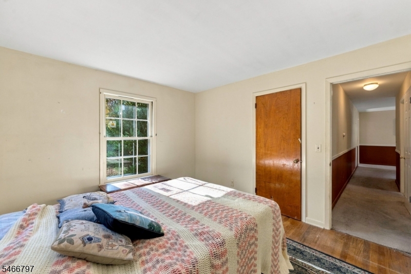 21 Chamberlain Road Jefferson NJ 07438