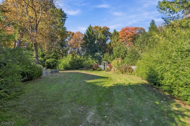 21 Chamberlain Road Jefferson NJ 07438