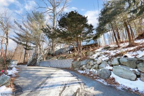 364 Skyline Lake Drive Ringwood NJ 07456