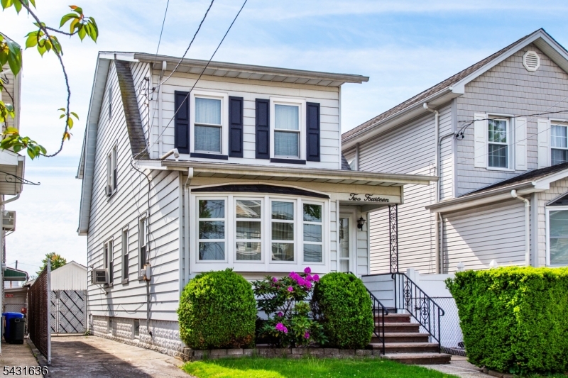 214 Prospect Avenue North Arlington NJ 07031