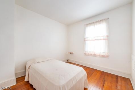 214 Prospect Avenue North Arlington NJ 07031