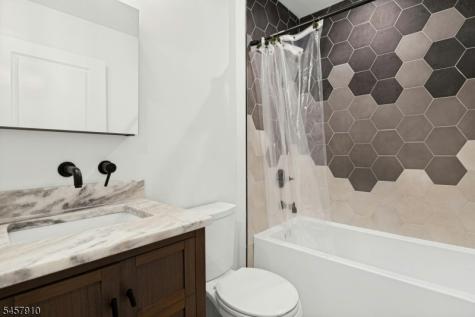 15 Starboard Court Brick NJ 08723