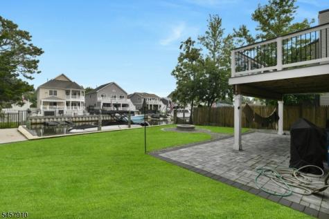 15 Starboard Court Brick NJ 08723