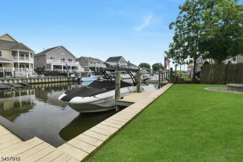 15 Starboard Court Brick NJ 08723