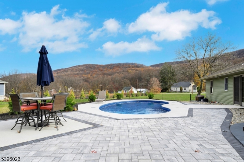 4435 Rudetown Road Hardyston NJ 07419