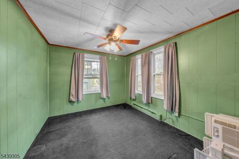 916 Gates Street Phillipsburg NJ 08865