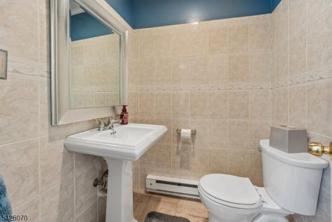 4 Greenwood Avenue West Orange NJ 07052