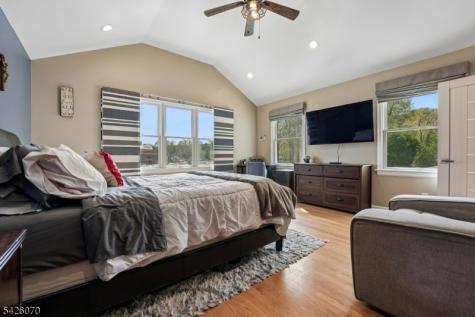 4 Greenwood Avenue West Orange NJ 07052