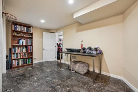 4 Greenwood Avenue West Orange NJ 07052