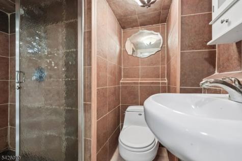 4 Greenwood Avenue West Orange NJ 07052
