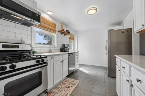 4 Greenwood Avenue West Orange NJ 07052