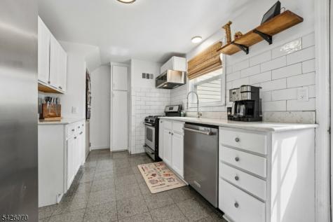 4 Greenwood Avenue West Orange NJ 07052
