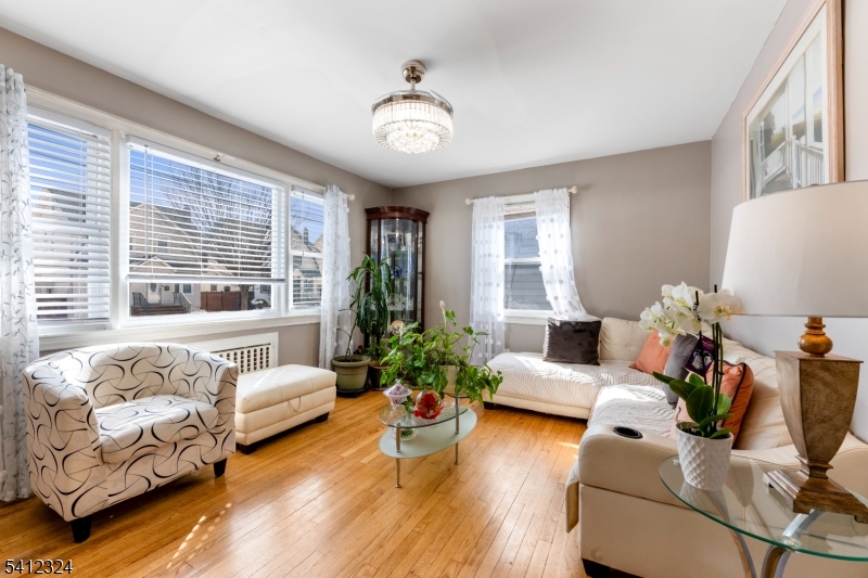 95 William Place Totowa NJ 07512