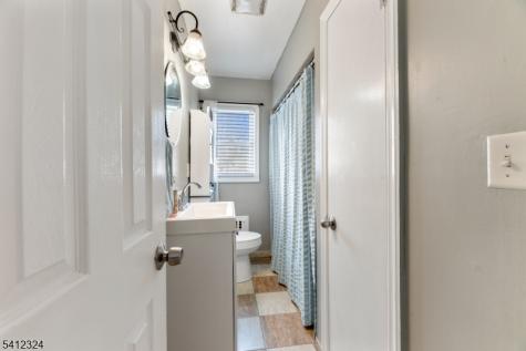 95 William Place Totowa NJ 07512