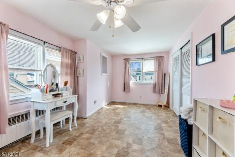 95 William Place Totowa NJ 07512