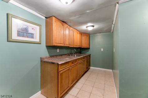 95 William Place Totowa NJ 07512