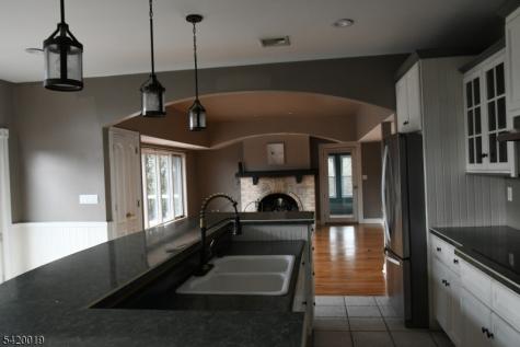 4 Highlands Lane Hardwick NJ 07825