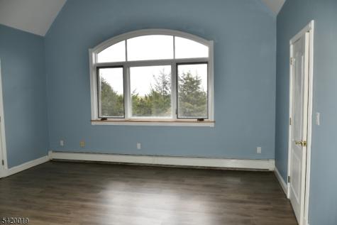 4 Highlands Lane Hardwick NJ 07825