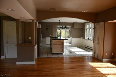 4 Highlands Lane Hardwick NJ 07825
