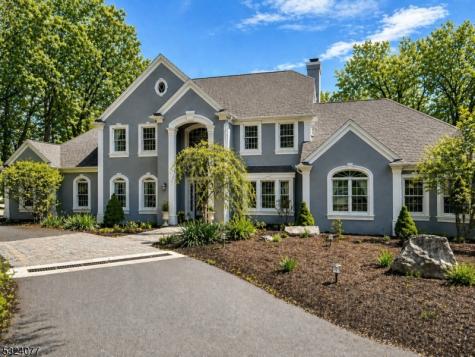 4 Deer Trail Road Kinnelon NJ 07405