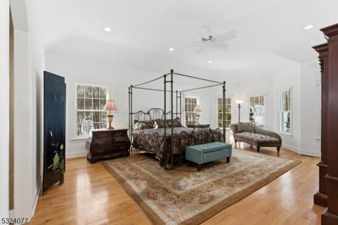4 Deer Trail Road Kinnelon NJ 07405
