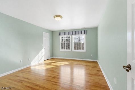 4 Deer Trail Road Kinnelon NJ 07405