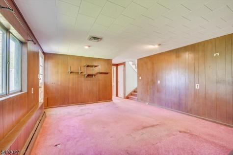 26 Farrell Avenue Woodbridge NJ 07067