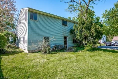 26 Farrell Avenue Woodbridge NJ 07067