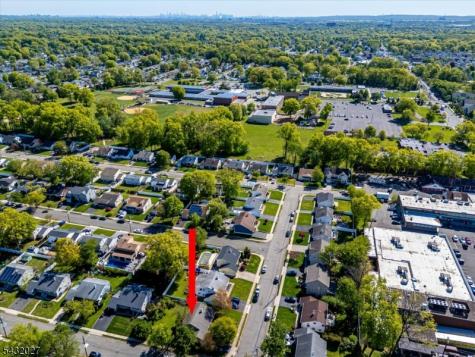 26 Farrell Avenue Woodbridge NJ 07067