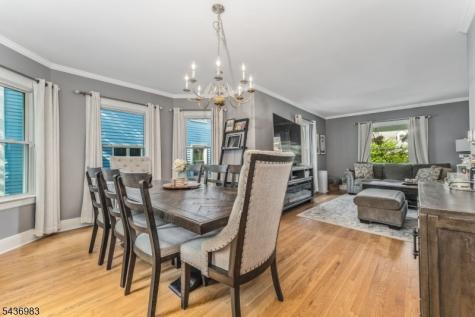 28 Codington Place Somerville NJ 08876