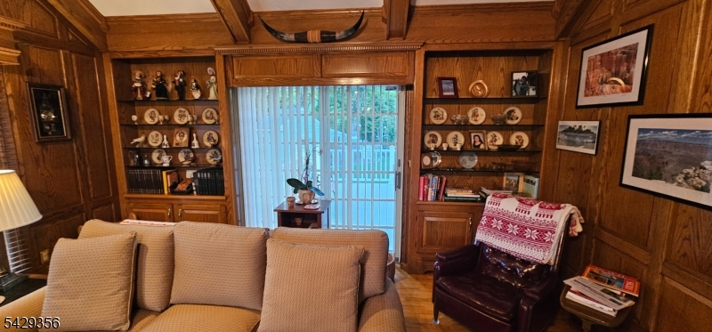 309 Paul Court Wyckoff NJ 07481