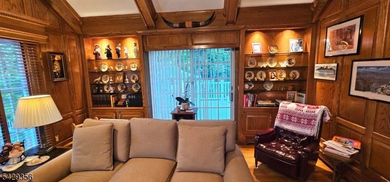 309 Paul Court Wyckoff NJ 07481