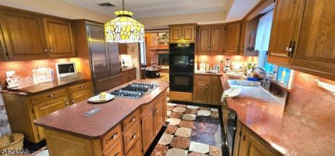 309 Paul Court Wyckoff NJ 07481