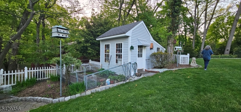 309 Paul Court Wyckoff NJ 07481