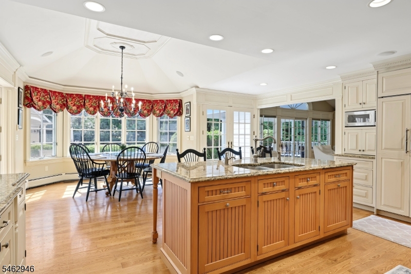 359 Lakeview Drive Wyckoff NJ 07481