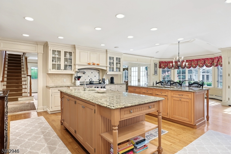 359 Lakeview Drive Wyckoff NJ 07481