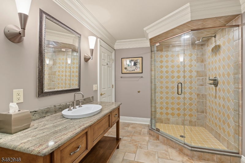 359 Lakeview Drive Wyckoff NJ 07481