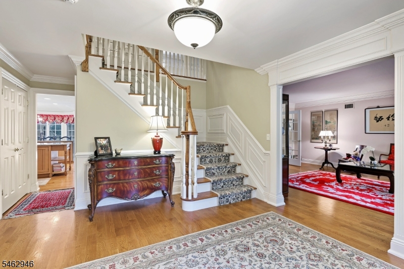 359 Lakeview Drive Wyckoff NJ 07481