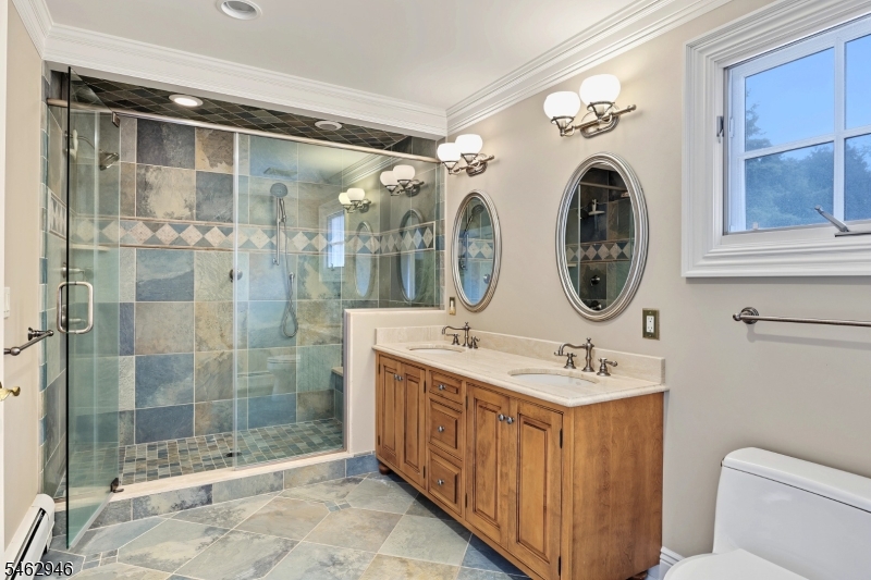 359 Lakeview Drive Wyckoff NJ 07481
