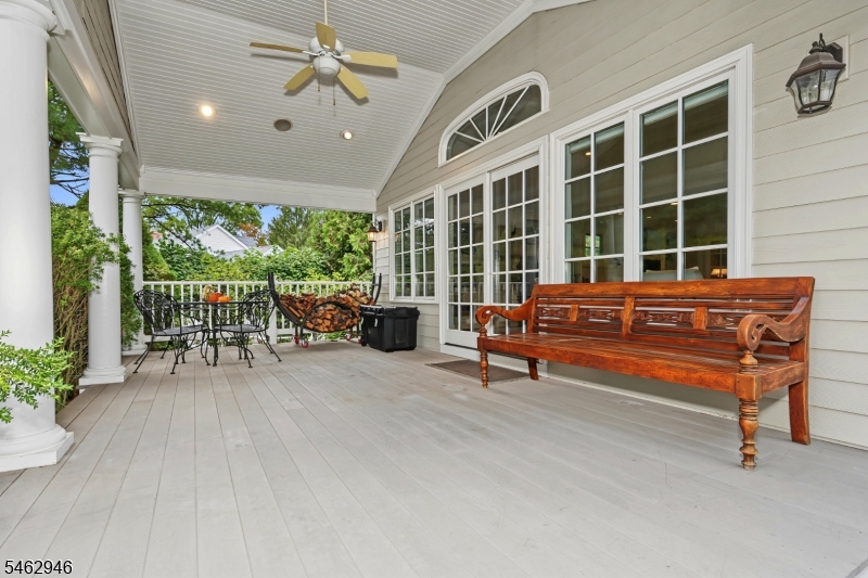 359 Lakeview Drive Wyckoff NJ 07481