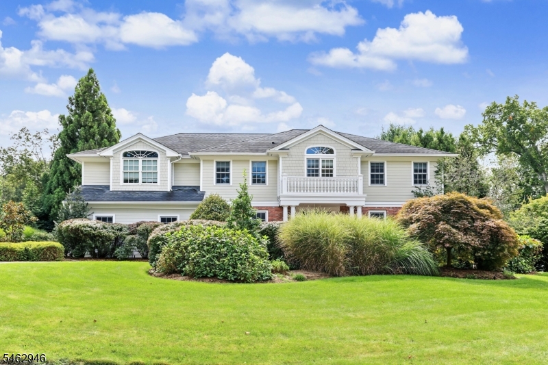 359 Lakeview Drive Wyckoff NJ 07481