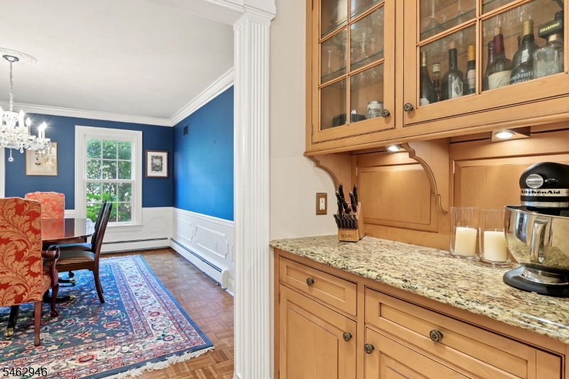 359 Lakeview Drive Wyckoff NJ 07481