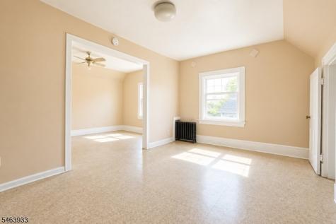 102 S Clinton Street East Orange NJ 07018