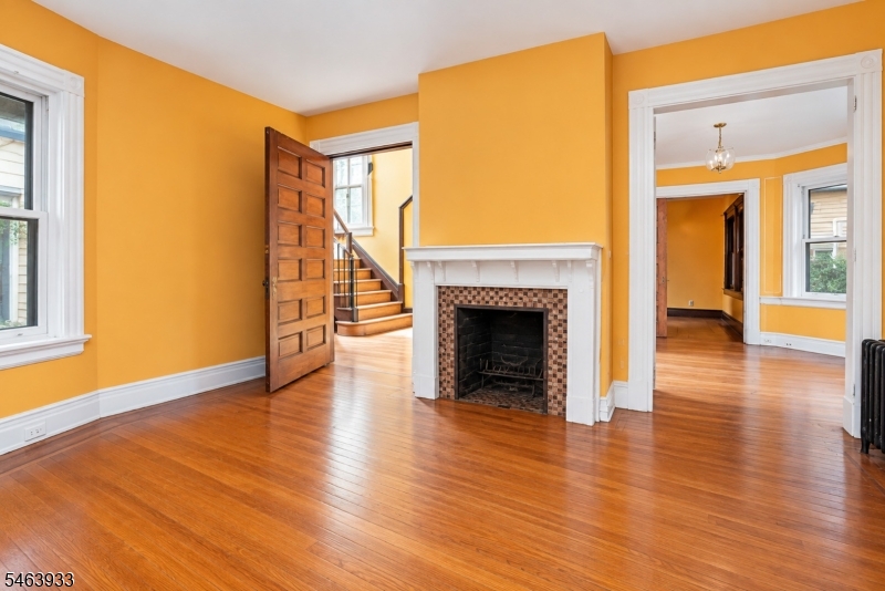 102 S Clinton Street East Orange NJ 07018