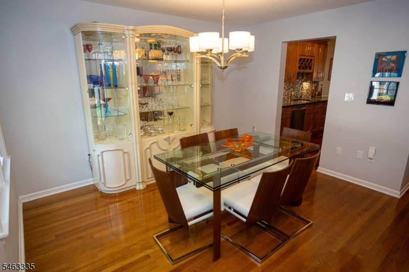 113 Woodmere Drive Sayreville NJ 08859