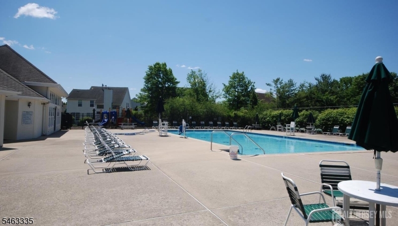 113 Woodmere Drive Sayreville NJ 08859