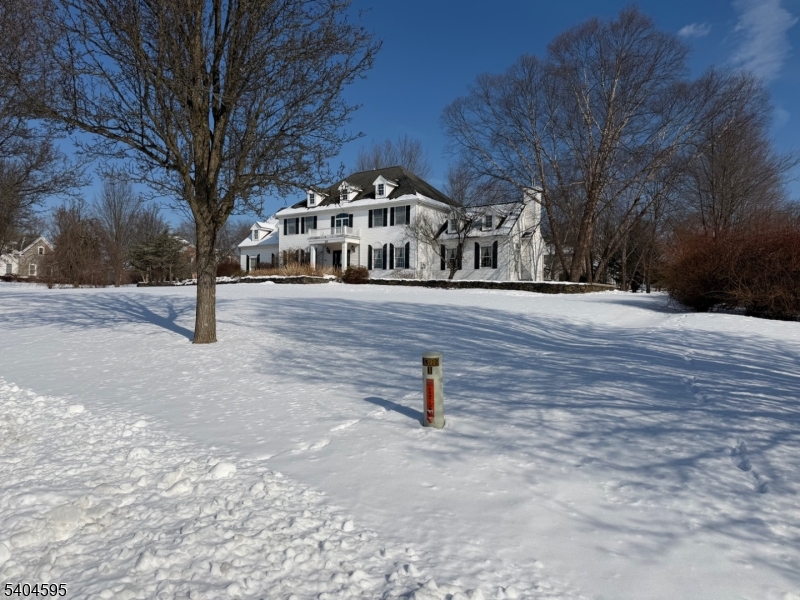 20 Northwood Drive Alexandria NJ 08867