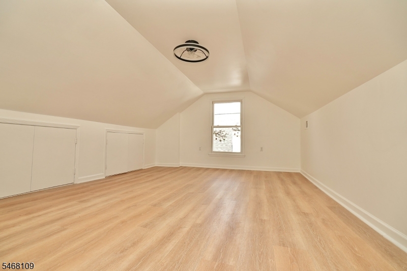 325 N 11th Street Newark NJ 07107