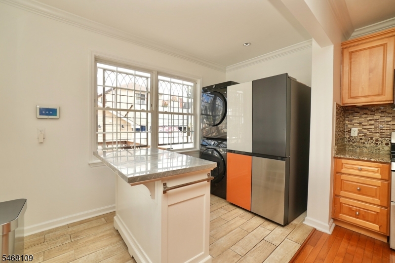 325 N 11th Street Newark NJ 07107
